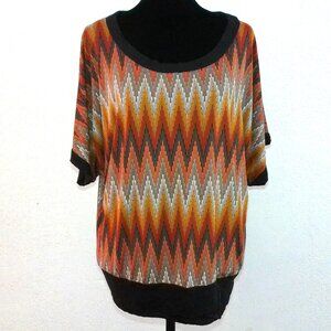 Aria, Orange/Yellow/black T-shirt